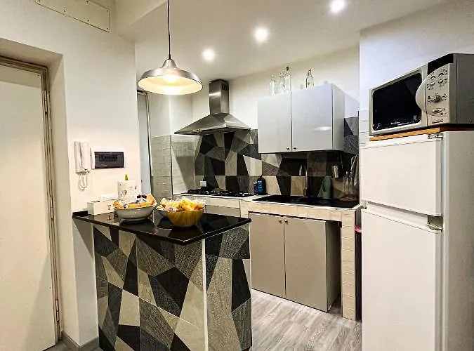 San Pietro Apartmant דירה *